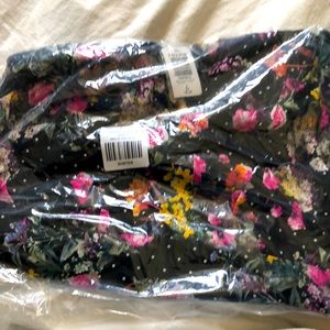 Torrid Crepe Lace Trim Kimono 👘 size 2